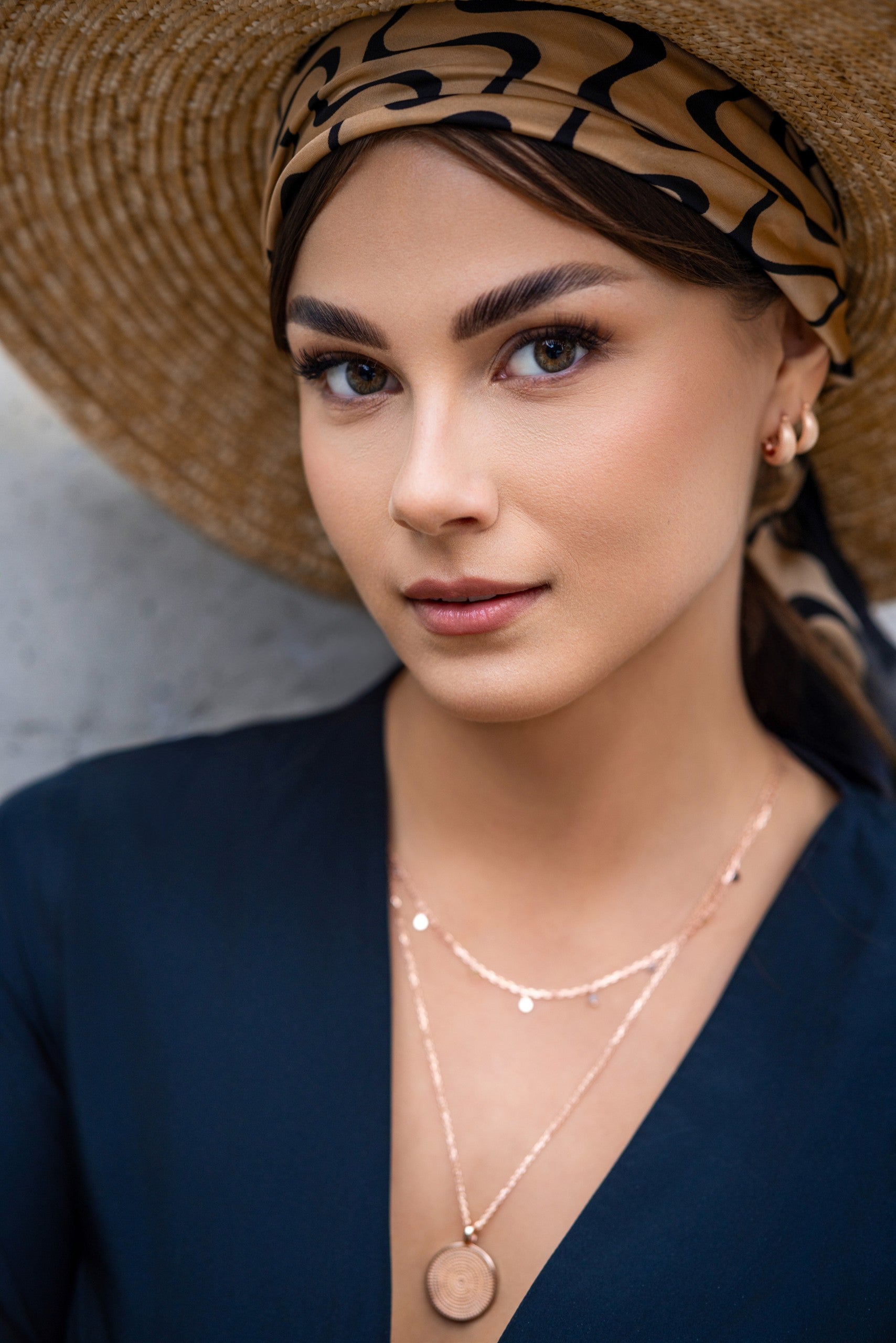 Juno Hoops M Earrings